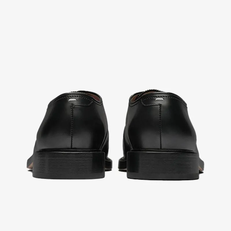 Durable Black Tabi Laced Brogue Shoes