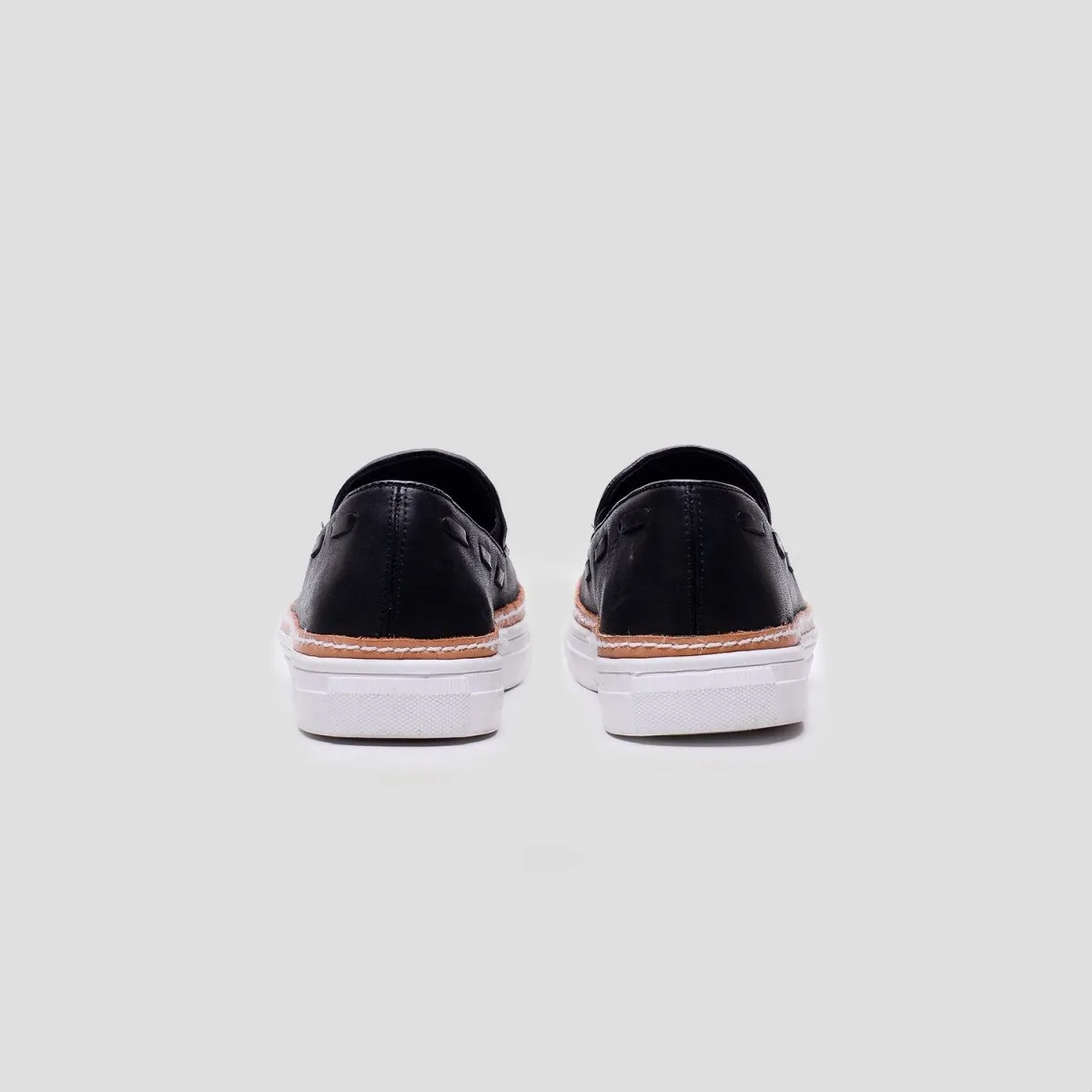 Mono Slippers Black