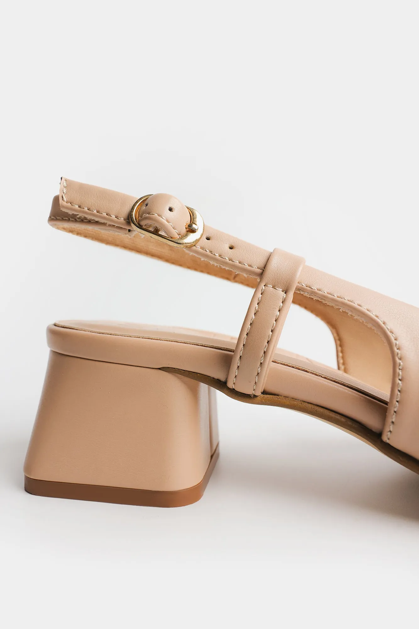 SANDAL (E0677/109/007)