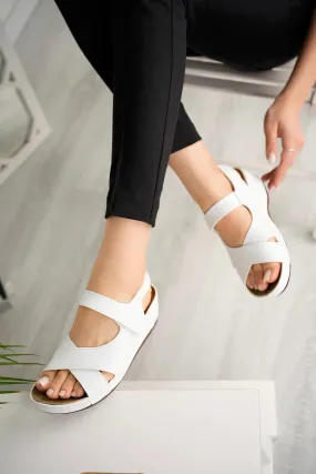 White Anatomical Orthopedic Comfort Sole Single Strap Daily Women's Sandal Slippers